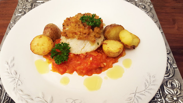 bacalhau com alheira e broa